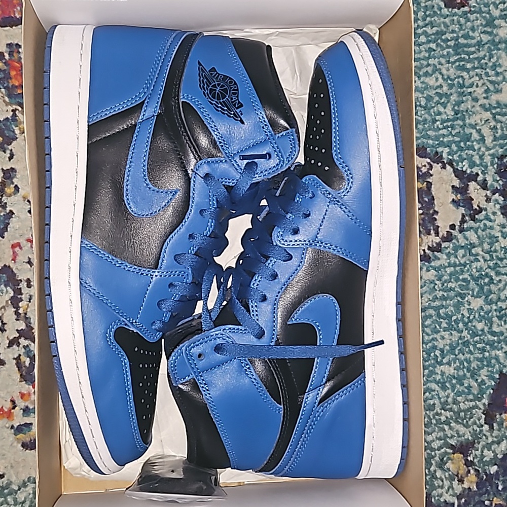Air Jordan 1 High Dark Marina Blue